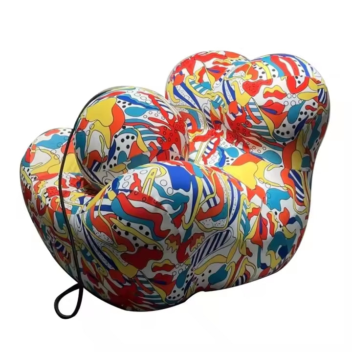 Printed cuddle with ottoman